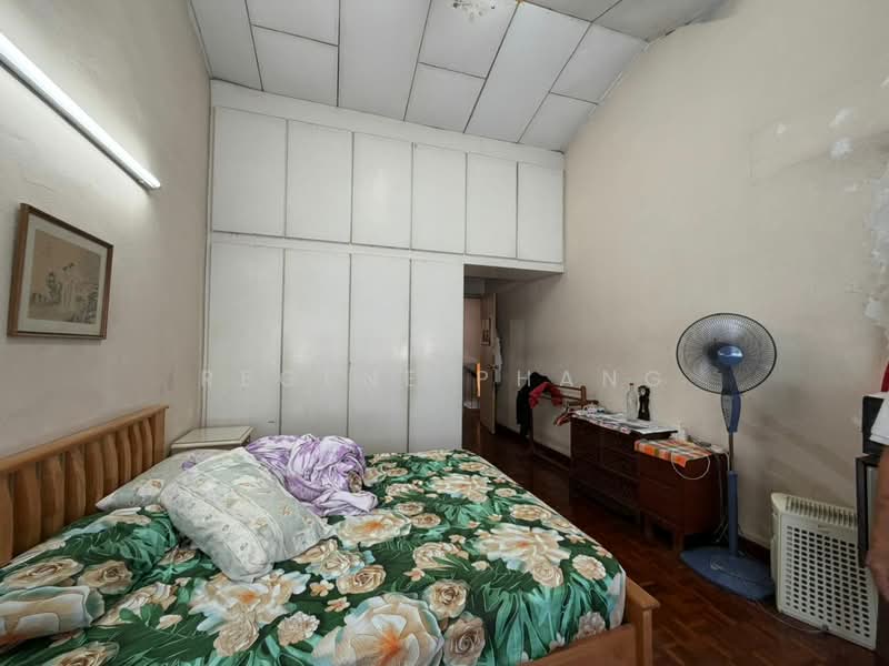 Rumah Teres 2 Tingkat untuk Dijual di Taman Connaught (Cheras) - Regene Phang - PropertyGuru.com.my