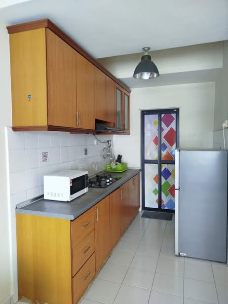 Pangsapuri untuk Disewa di University Place (Plaza Ivory) - Irene Goh - Kitchen - PropertyGuru.com.my