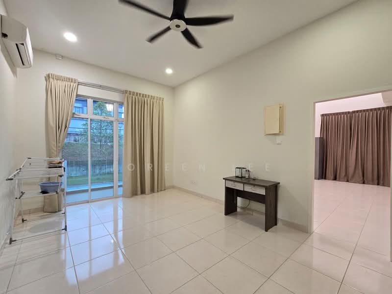 Semi-Detached House for Sale in Kelapa Sawit (Kulai) - Joreen Lee - PropertyGuru.com.my