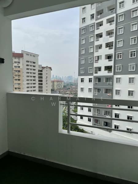 Pangsapuri untuk Disewa di Bayu Andaman - Charmaine Wong - Balcony - PropertyGuru.com.my