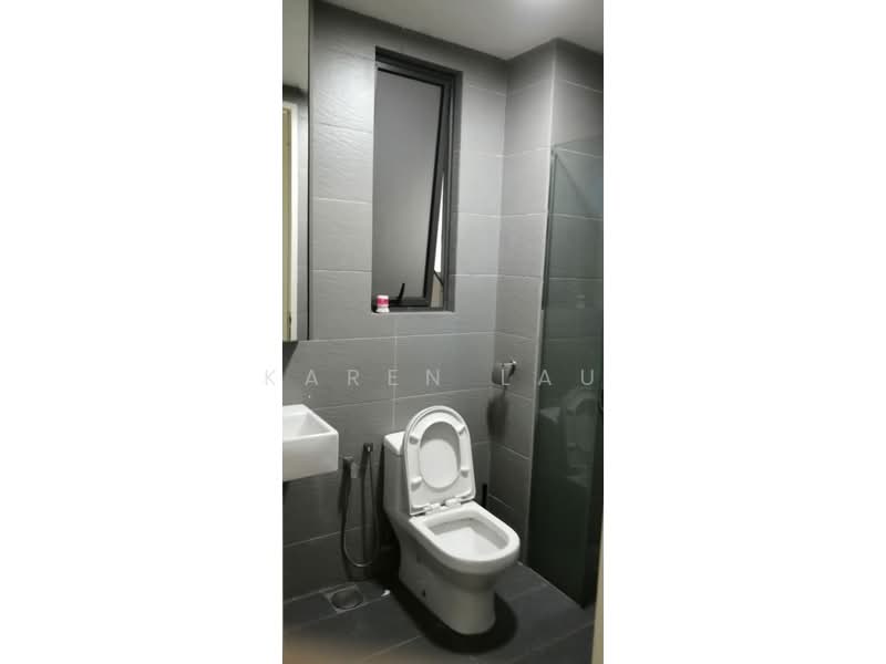 Servis Apartment untuk Dijual di Petalz Residences - Karen Lau - Bathroom - PropertyGuru.com.my