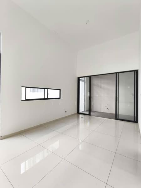 Rumah Kluster untuk Dijual di Austin Crest (Johor Bahru) - Yik Tat - PropertyGuru.com.my