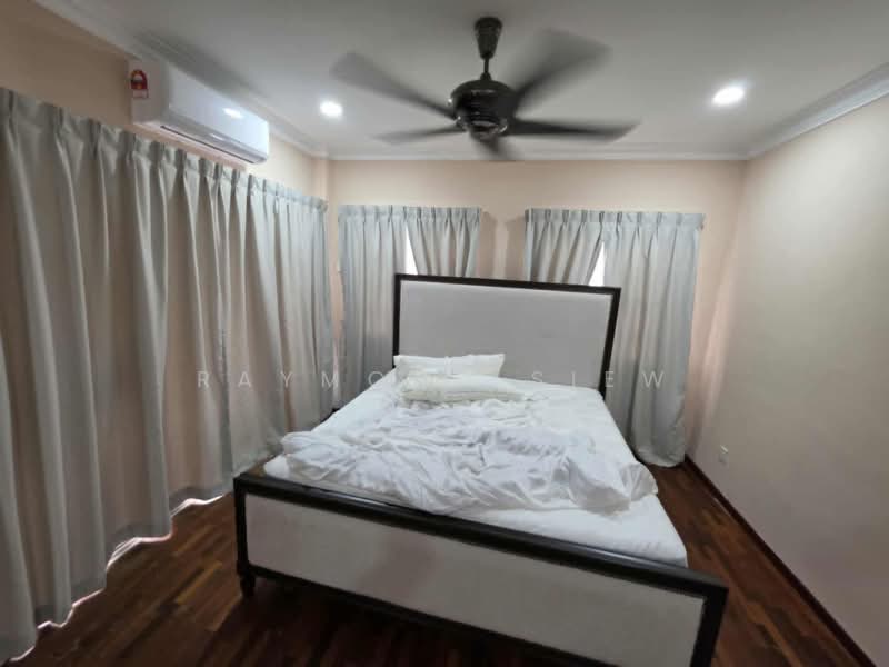 Kondominium untuk Disewa di Bukit Robson Condominium - Raymond Siew - Bedroom - PropertyGuru.com.my