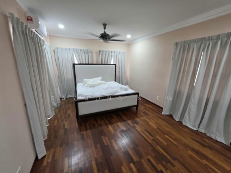 Kondominium untuk Disewa di Bukit Robson Condominium - Raymond Siew - Bedroom - PropertyGuru.com.my