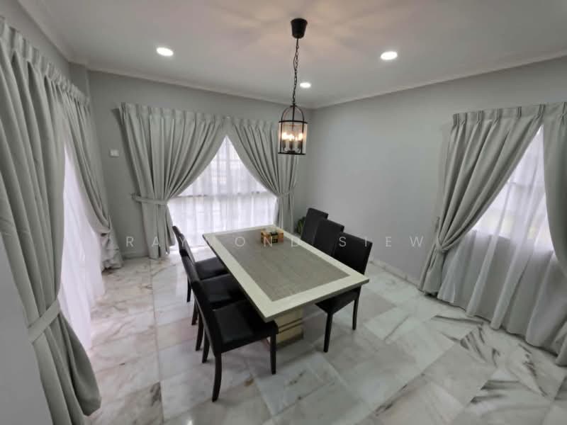 Kondominium untuk Disewa di Bukit Robson Condominium - Raymond Siew - Dining Room - PropertyGuru.com.my