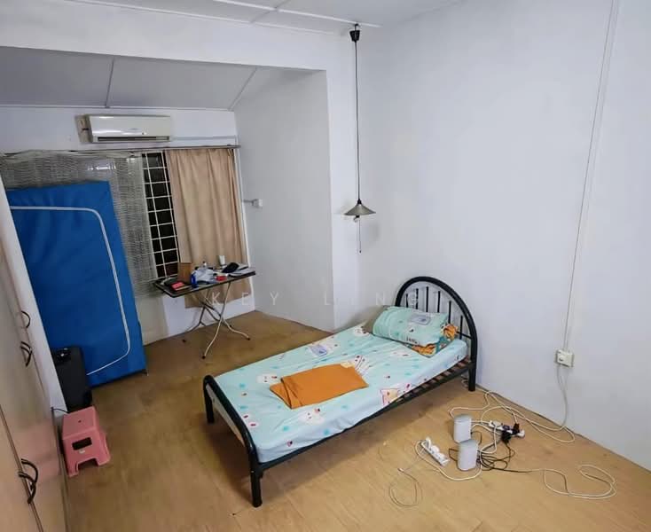1-storey Terraced House for Sale in Seksyen 14 (Petaling Jaya) - Key Ling - Bedroom - PropertyGuru.com.my