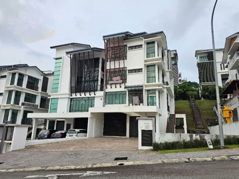 Rumah Berkembar untuk Dijual di Putra Heights (Subang Jaya) - Jason Ooi - Exterior - PropertyGuru.com.my