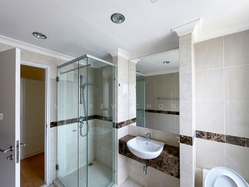 Kondominium untuk Dijual di The Cove Condominium - Andrew Chong - Bathroom - PropertyGuru.com.my