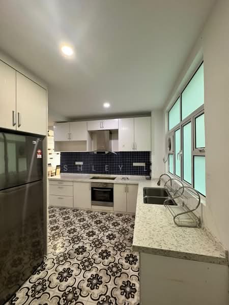 Servis Apartment untuk Disewa di Summerton - Ashley Lim - Kitchen - PropertyGuru.com.my