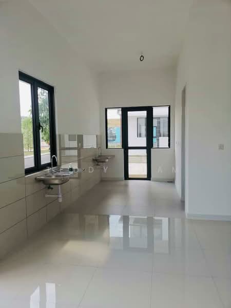 Semi-Detached House for Sale in Bandar Puteri Puchong (Puchong) - Teddy Tham - Kitchen - PropertyGuru.com.my