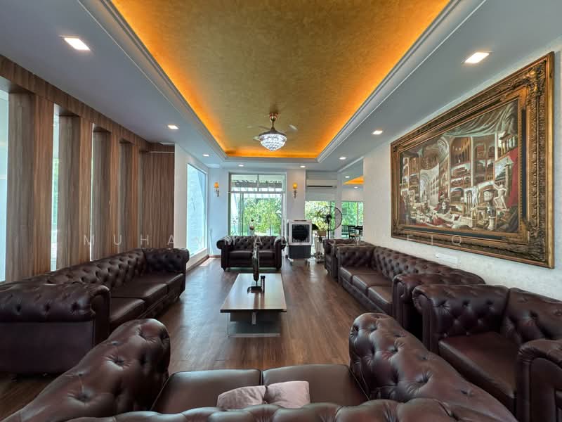 Bungalow for Sale in Kuala Lumpur (Kuala Lumpur) - Muhammad Syafiq - Living Room - PropertyGuru.com.my