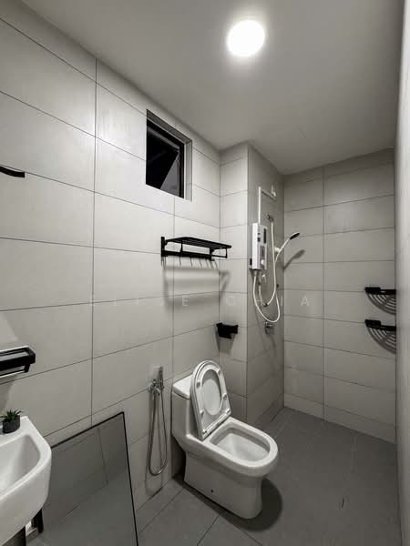 Service Residence for Rent at Meldrum Heights (Residensi Meldrum) - Elise Chia - Bathroom - PropertyGuru.com.my