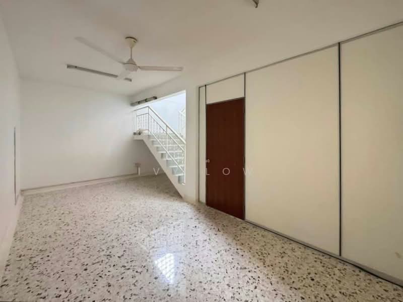 Rumah Berkembar untuk Dijual di Taman Nong Chik (Johor Bahru) - Ivy Low - Interior - PropertyGuru.com.my