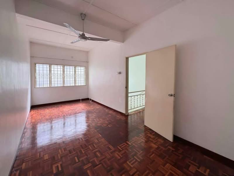 Rumah Berkembar untuk Dijual di Taman Nong Chik (Johor Bahru) - Ivy Low - Interior - PropertyGuru.com.my