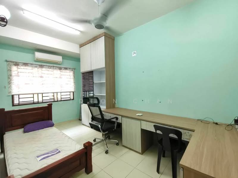 2-storey Terraced House for Rent in Johor Bahru (Johor) - Gideon Chan - Bedroom - PropertyGuru.com.my