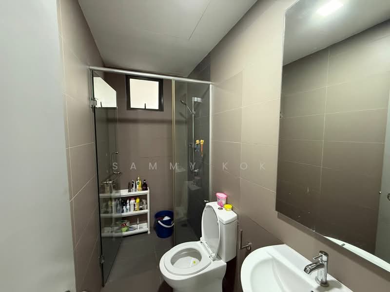 Kondominium untuk Dijual di Infiniti 3 Residences - Sammy Kok - Bathroom - PropertyGuru.com.my