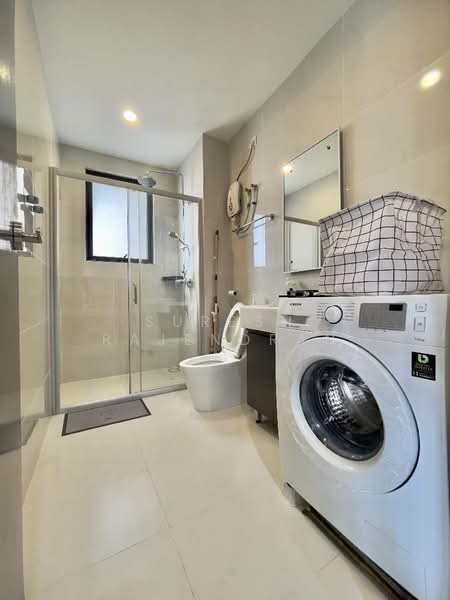 Condominium for Rent at Bay Point @ Country Garden Danga Bay - Suresh Rajendran - PropertyGuru.com.my