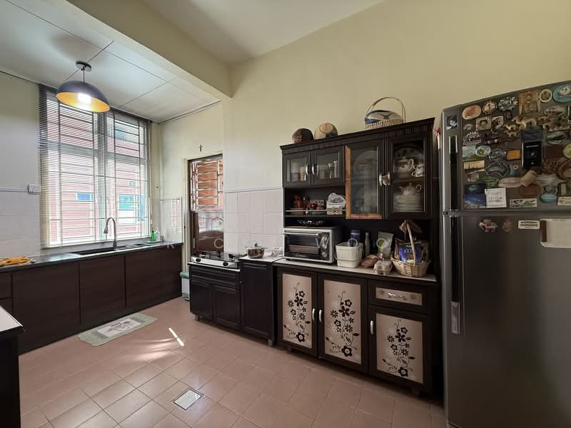 2-storey Terraced House for Sale in Taman Nusa Idaman (Iskandar Puteri (Nusajaya)) - Ricky Woo - Kitchen - PropertyGuru.com.my