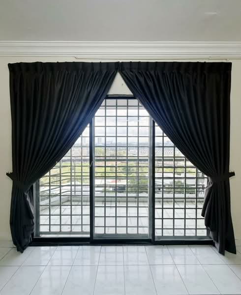 Apartment for Rent at Seri Mutiara Apartment - Mavis Hew - Balcony - PropertyGuru.com.my