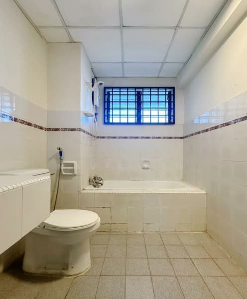 Apartment for Rent at Seri Mutiara Apartment - Mavis Hew - Bathroom - PropertyGuru.com.my