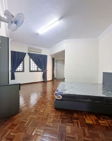 Apartment for Rent at Seri Mutiara Apartment - Mavis Hew - Bedroom - PropertyGuru.com.my