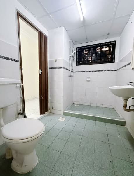 Apartment for Rent at Seri Mutiara Apartment - Mavis Hew - Bathroom - PropertyGuru.com.my