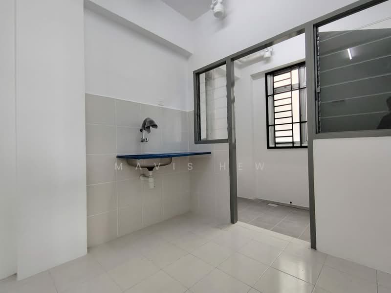 Rumah Flat untuk Disewa di PANGSAPURI CENDERA 1 - Mavis Hew - Kitchen - PropertyGuru.com.my