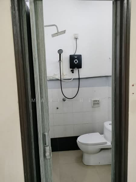 2-storey Terraced House for Rent in Permas Jaya (Johor Bahru) - Mavis Hew - Bathroom - PropertyGuru.com.my