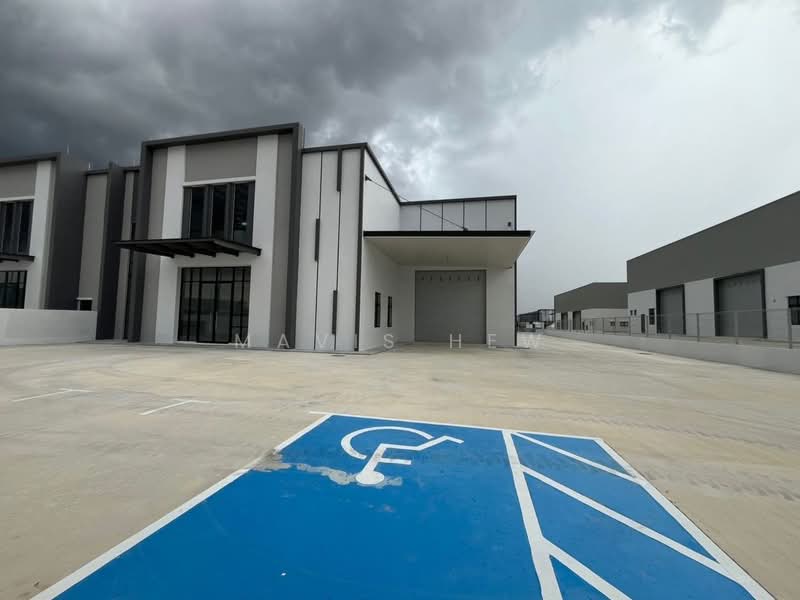 Semi-D Factory for Rent in Eco Business Park 1 (Johor Bahru) - Mavis Hew - Exterior - PropertyGuru.com.my