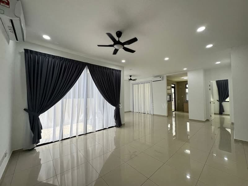 Rumah Teres 2 Tingkat untuk Disewa di Taman Ekoflora (Johor Bahru) - Mavis Hew - Living Room - PropertyGuru.com.my