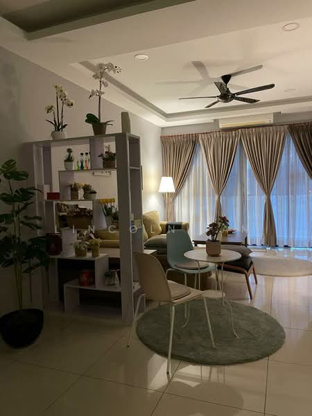 Condominium for Sale at Oasis 1 - Lincoln Tan - Living Room - PropertyGuru.com.my