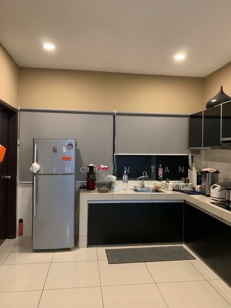 Condominium for Sale at Oasis 1 - Lincoln Tan - Kitchen - PropertyGuru.com.my