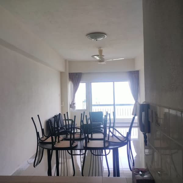 Condominium for Rent at The Reef Condominium - John . - PropertyGuru.com.my