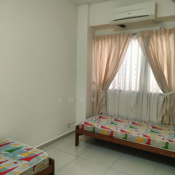 Condominium for Rent at The Reef Condominium - John . - PropertyGuru.com.my