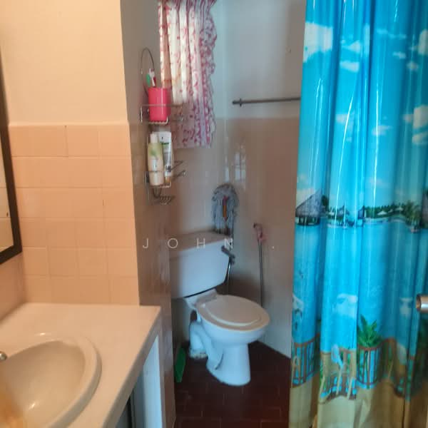 Condominium for Rent at The Reef Condominium - John . - PropertyGuru.com.my