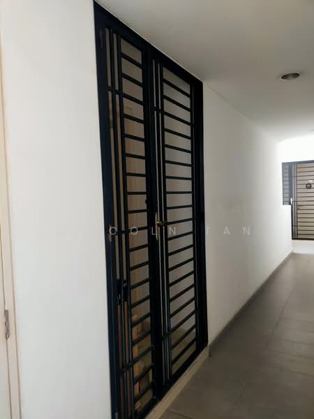 Kondominium untuk Dijual di Duet Residence - Lincoln Tan - Corridor - PropertyGuru.com.my