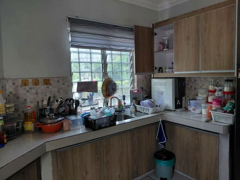 2-storey Terraced House for Sale in Taman Putra Perdana (Puchong) - Ammeer Nadzrai - Kitchen - PropertyGuru.com.my