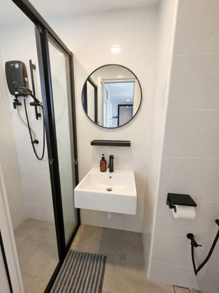 Kondominium untuk Dijual di Kiaramas Sutera - Vivien Lee - Bathroom - PropertyGuru.com.my