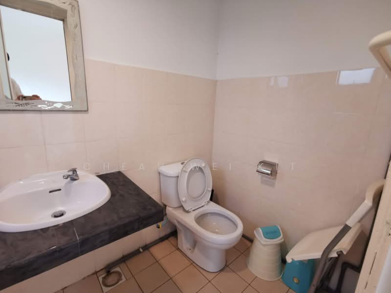 Kondominium untuk Disewa di Palm Spring @ Damansara - Cheah Wei Kit - Bathroom - PropertyGuru.com.my