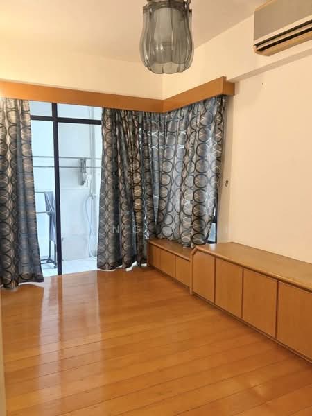 Kondominium untuk Disewa di Sunny Ville Condominium - Weng Sern - Living Room - PropertyGuru.com.my