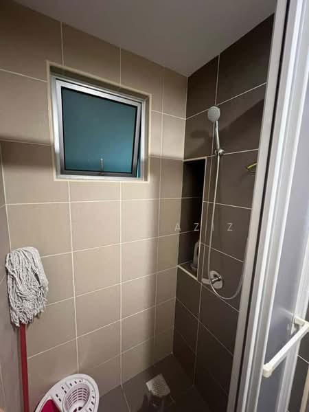 Service Residence for Sale at Serviced Residence @ Razak City Residences (RC Residences) - Faiza Aziz - Bathroom - PropertyGuru.com.my