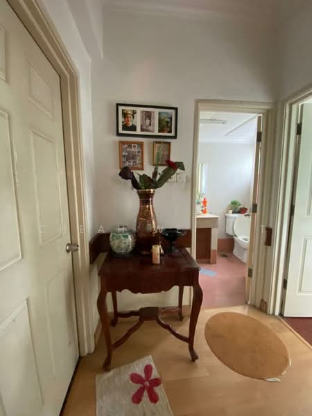 Kondominium untuk Dijual di Bungaraya Condominium - Cheah Wei Kit - Bathroom - PropertyGuru.com.my