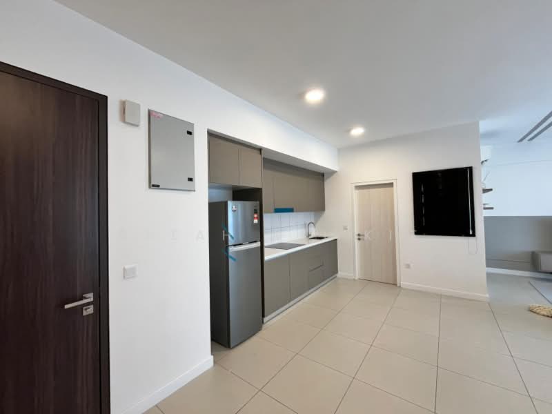 Service Residence for Rent at Maya Ara Residences - Cheah Wei Kit - Kitchen - PropertyGuru.com.my