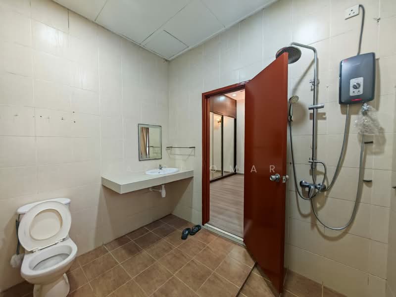 Terraced House for Sale in Bukit Jelutong (Shah Alam) - Fazri Omar - PropertyGuru.com.my