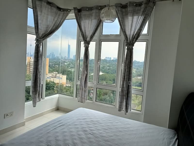 Kondominium untuk Disewa di Sri Putramas III / Royal Regent - Nana Rasidi - Master bedroom - PropertyGuru.com.my