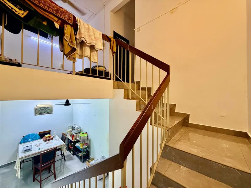 2-storey Terraced House for Sale in Bandar Kinrara (Selangor) - Ali Idris - Interior - PropertyGuru.com.my