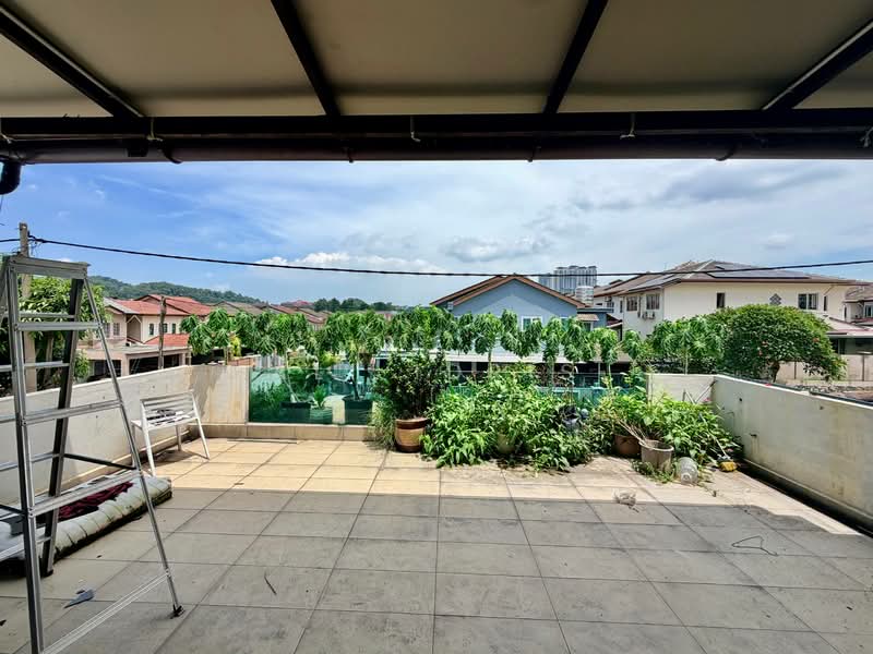 2-storey Terraced House for Sale in Bandar Kinrara (Selangor) - Ali Idris - Balcony - PropertyGuru.com.my