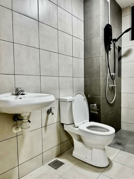 Service Residence for Rent at MIRA at Shorea Park - Derrick Yeong - Bathroom - PropertyGuru.com.my
