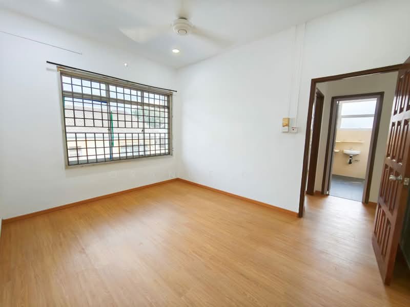 Rumah Berkembar untuk Dijual di Taman Pelangi (Johor Bahru) - Orange Koh - PropertyGuru.com.my