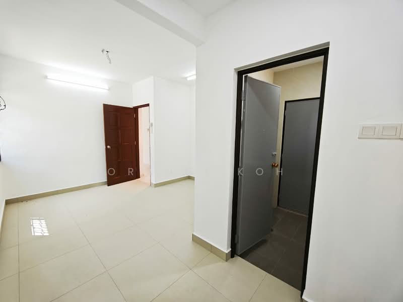 Rumah Berkembar untuk Dijual di Taman Pelangi (Johor Bahru) - Orange Koh - PropertyGuru.com.my